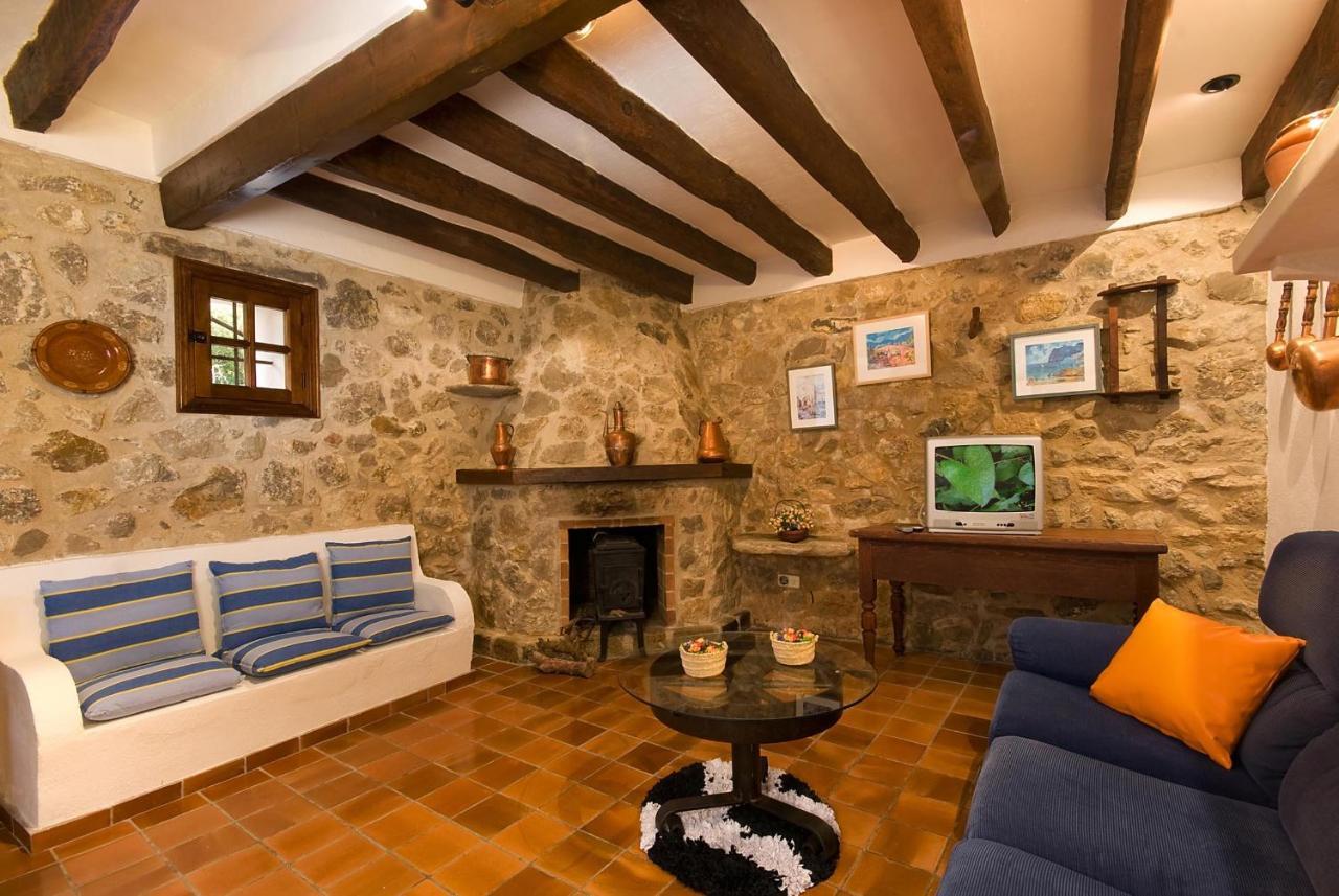 Villa Piedra Port de Pollença Exteriör bild